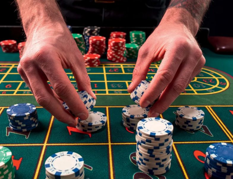 ایک اکاؤنٹ بنائیں یا RacingBet کیسینو میں لاگ ان کریں۔